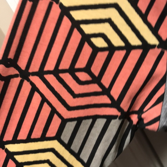 Lularoe Randy - Picture 3 of 3